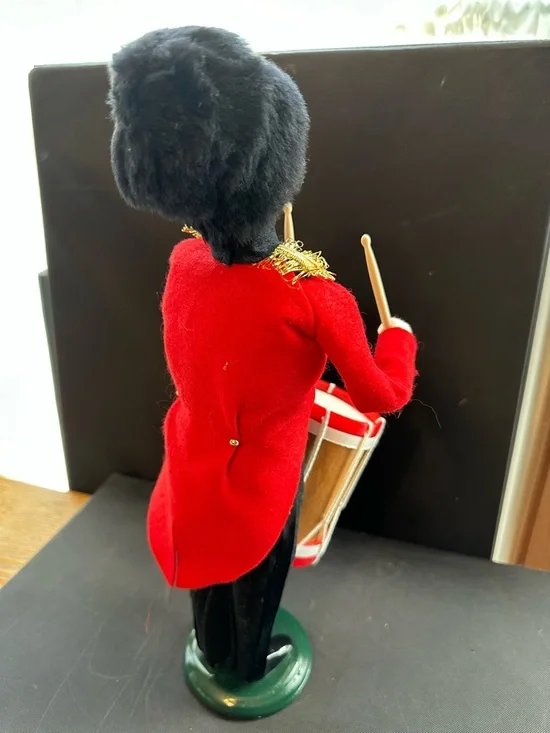 Handcrafted Red Drummer Soldier Ceramic Figurine - Picture 2 of 4